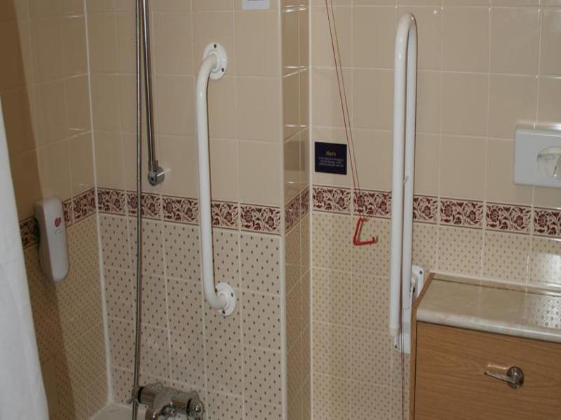Days Inn Tewkesbury Strensham Ruang foto