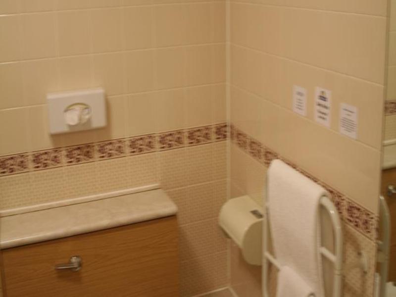 Days Inn Tewkesbury Strensham Bagian luar foto